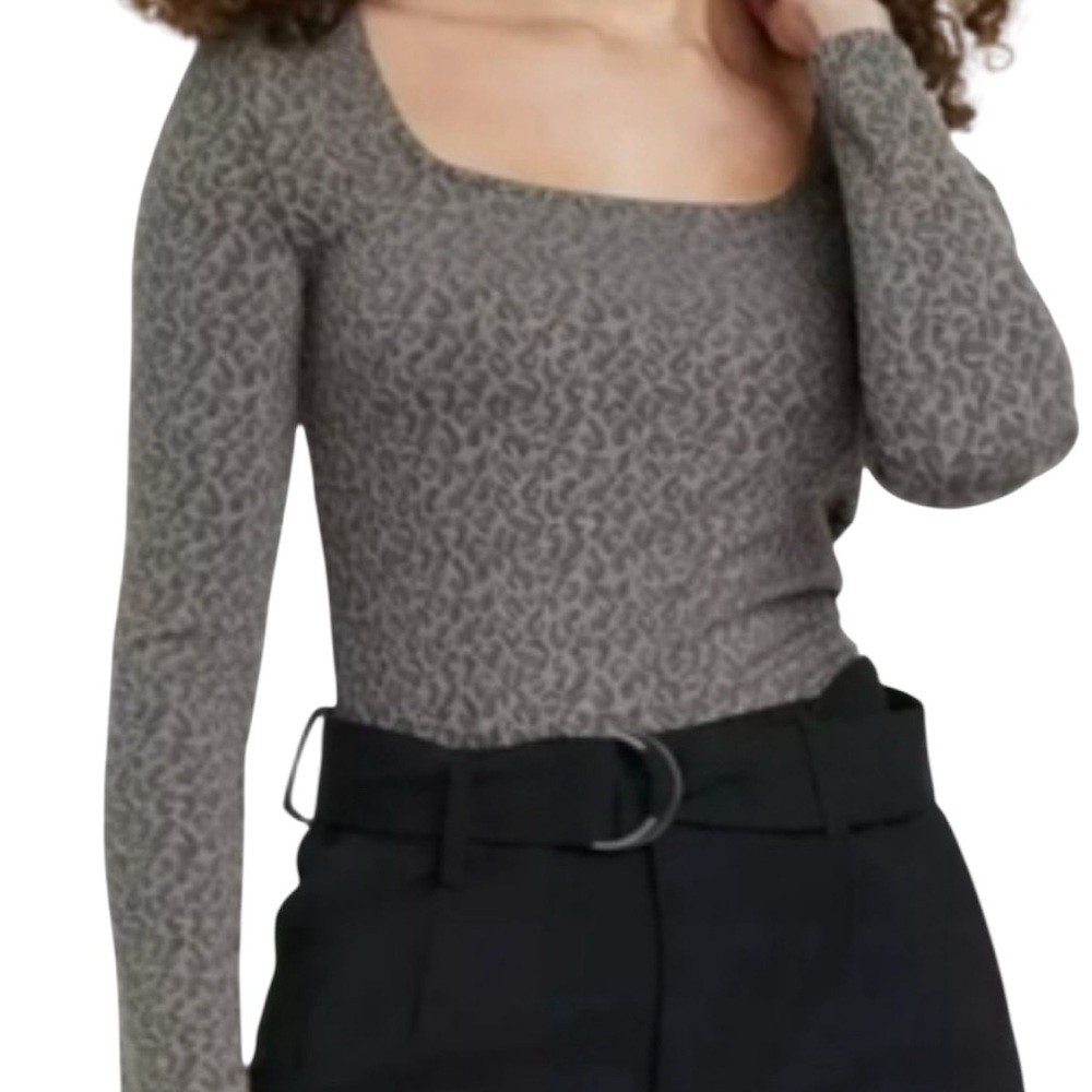 A New Day Gray Long Sleeve Square-Neck Bodysuit – Size M
